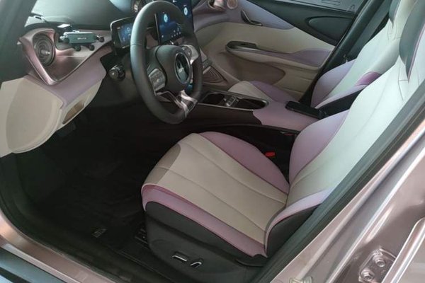 BYD Dolphin 2021, 23700 км, за 10726 USD - фото 27