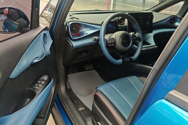 BYD Dolphin 2021, 72100 км, за 9719 USD - фото 18