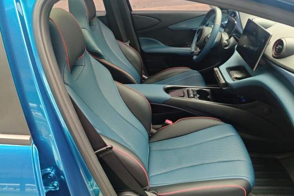 BYD Dolphin 2021, 72100 км, за 9719 USD - фото 19