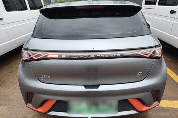 BYD Dolphin 2021, 44500 км, за 10306 USD