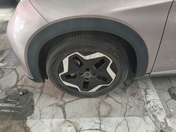 BYD Dolphin 2021, 52500 км, за 9614 USD - фото 9