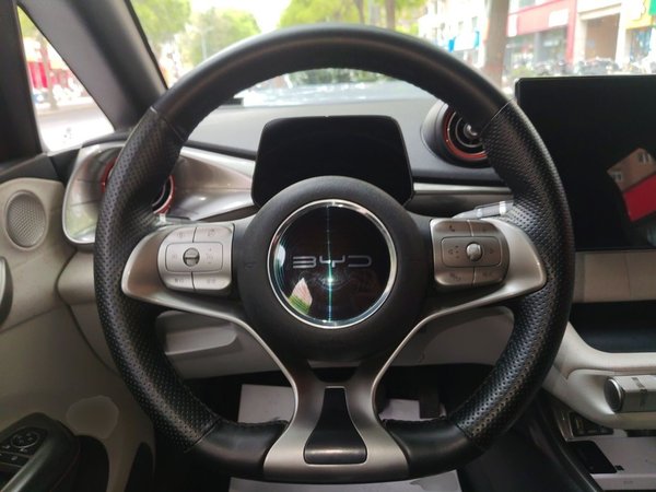 BYD Dolphin 2021, 61000 км, за 9668 USD - фото 9