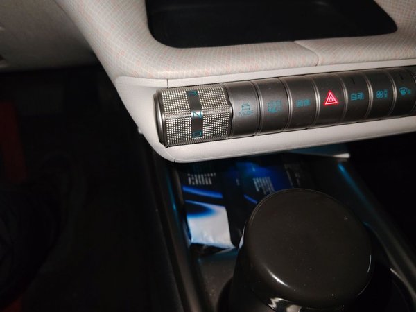 BYD Dolphin 2021, 95200 км, за 8825 USD - фото 11