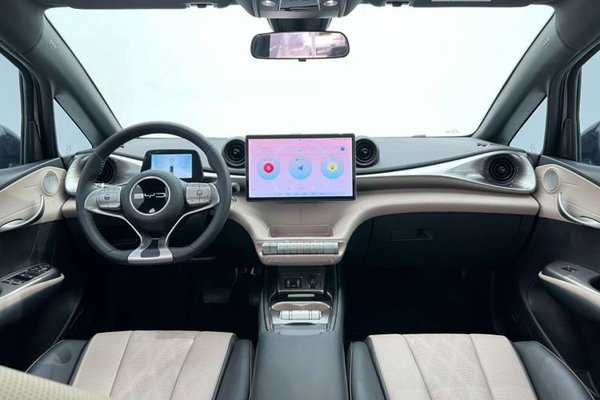 BYD Dolphin 2023, 27800 км, за 12544 USD - фото 9