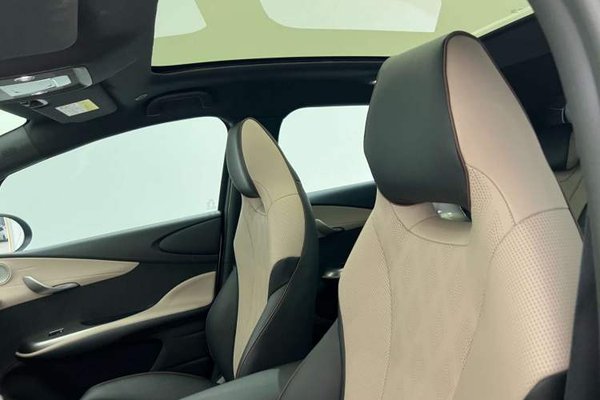 BYD Dolphin 2023, 27800 км, за 12544 USD - фото 19