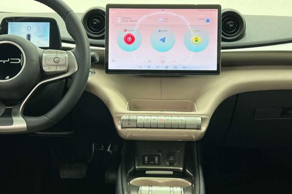 BYD Dolphin 2023, 27800 км, за 12544 USD - фото 11