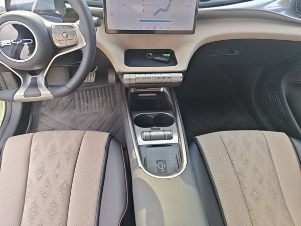 BYD Dolphin 2023, 38900 км, за 12159 USD - фото 17