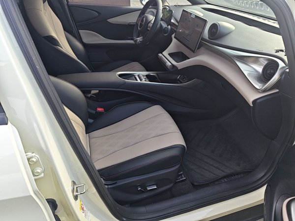 BYD Dolphin 2023, 38900 км, за 12159 USD - фото 23