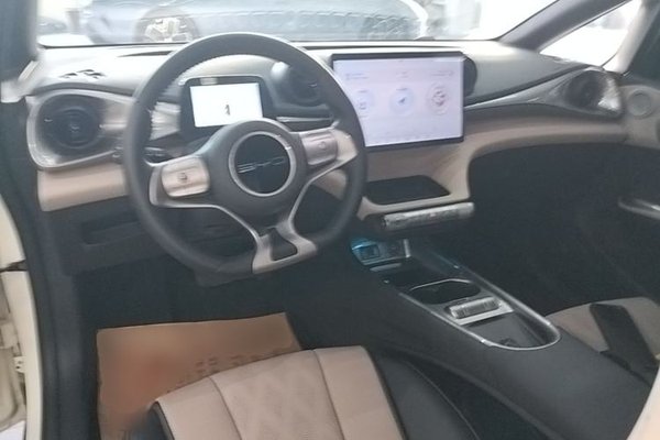 BYD Dolphin 2023, 42700 км, за 10829 USD - фото 17