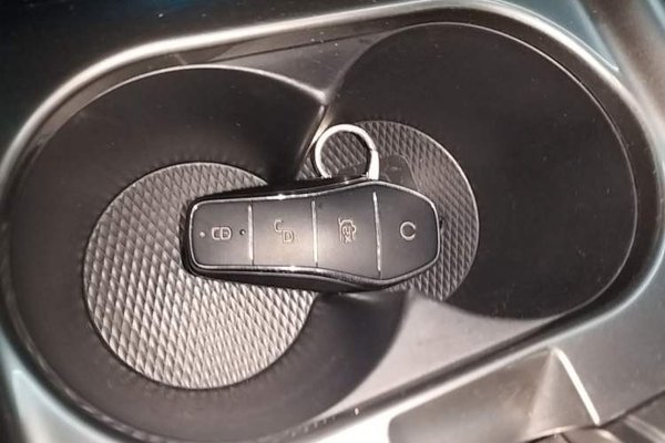 BYD Dolphin 2023, 42700 км, за 10829 USD - фото 28
