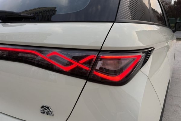 BYD Dolphin 2023, 51300 км, за 10718 USD - фото 6