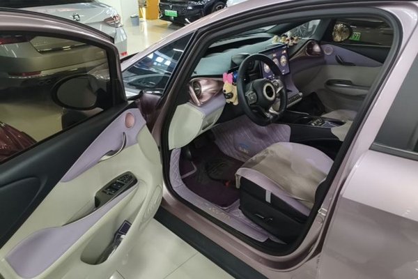BYD Dolphin 2024, 29400 км, за 11438 USD - фото 17