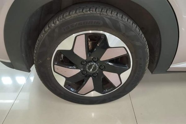 BYD Dolphin 2024, 29400 км, за 11438 USD - фото 10