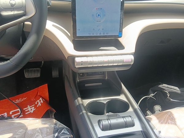 BYD Dolphin 2024, 300 км, за 13379 USD - фото 17