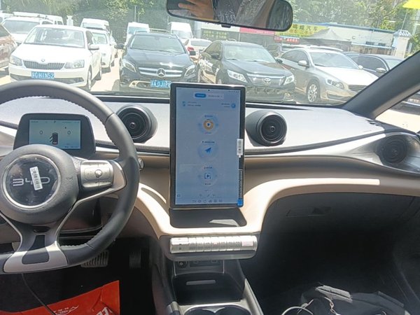 BYD Dolphin 2024, 300 км, за 13379 USD - фото 16