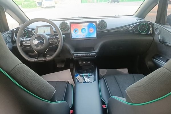 BYD Dolphin 2025, 17000 км, за 11266 USD - фото 12