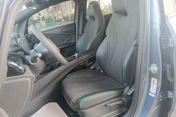 BYD Dolphin 2025, 17000 км, за 11266 USD - фото 17