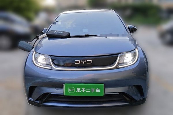 BYD Dolphin 2025, 31300 км, за 9119 USD