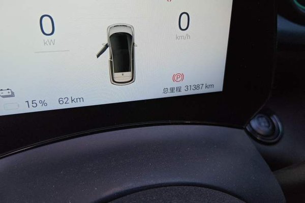 BYD Dolphin 2025, 31300 км, за 9119 USD - фото 12