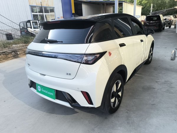 BYD Dolphin 2025, 16400 км, за 11619 USD - фото 6