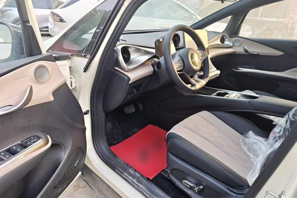 BYD Dolphin 2025, за 13307 USD - фото 19