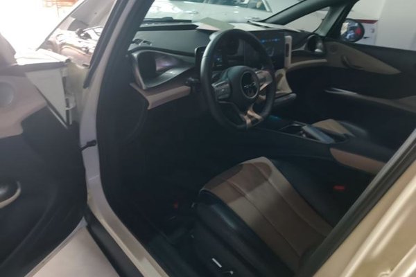 BYD Dolphin 2025, 15300 км, за 12257 USD - фото 18