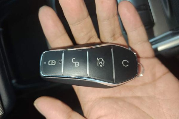 BYD Dolphin 2025, 2800 км, за 14042 USD - фото 21