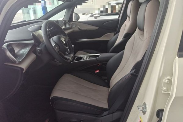 BYD Dolphin 2025, 2800 км, за 14042 USD - фото 17