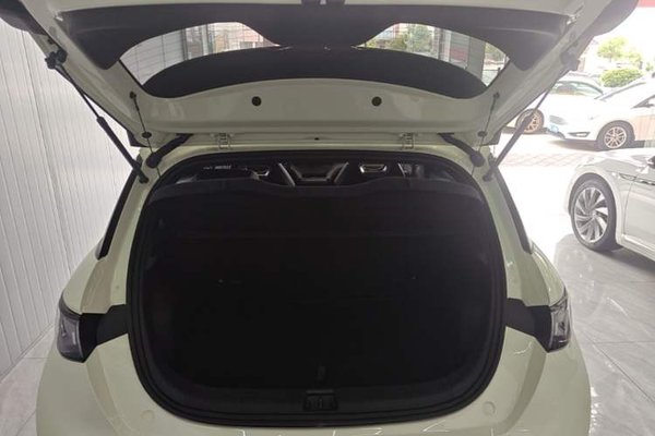 BYD Dolphin 2025, 2800 км, за 14042 USD - фото 20