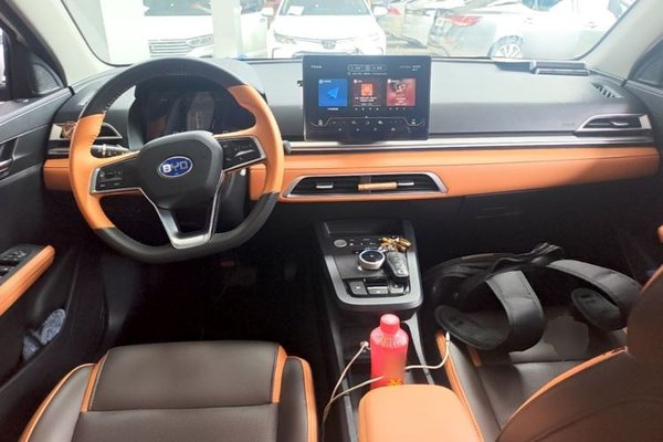 BYD e2 2020, 52200 км, за 9085 USD - фото 12