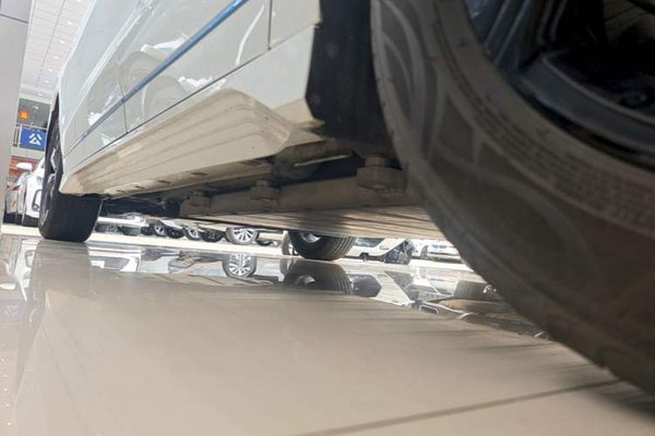 BYD e2 2020, 52200 км, за 9085 USD - фото 25