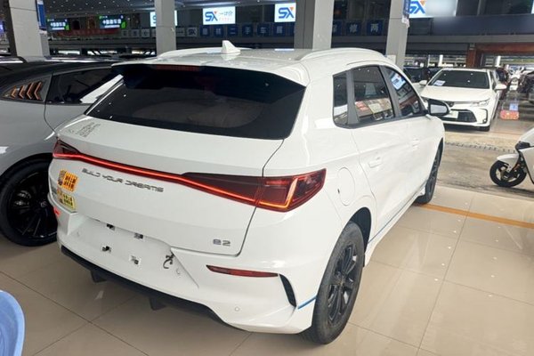 BYD e2 2020, 52200 км, за 9085 USD - фото 6