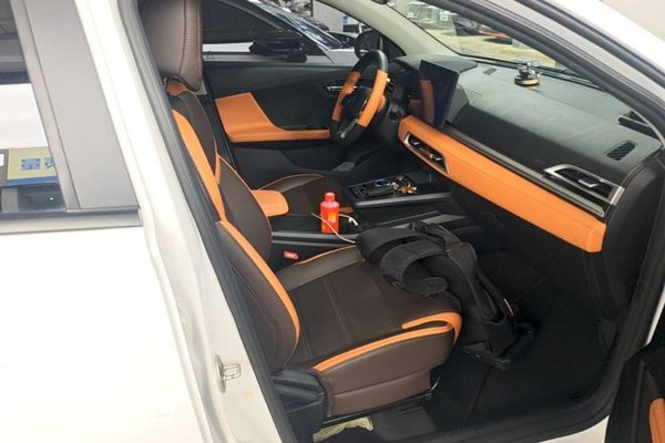 BYD e2 2020, 52200 км, за 9085 USD - фото 19