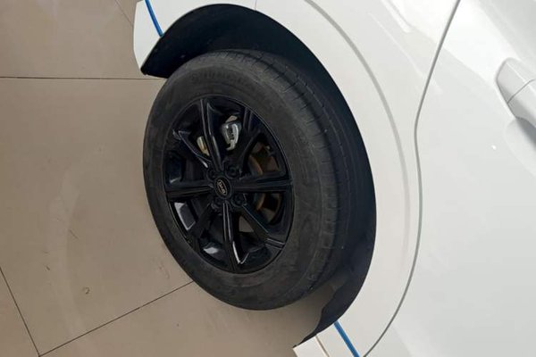 BYD e2 2020, 52200 км, за 9085 USD - фото 11