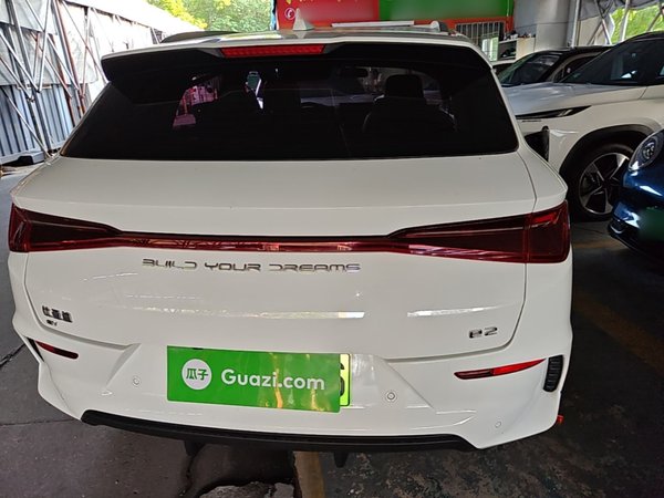 BYD e2 2021, 23600 км, за 9579 USD