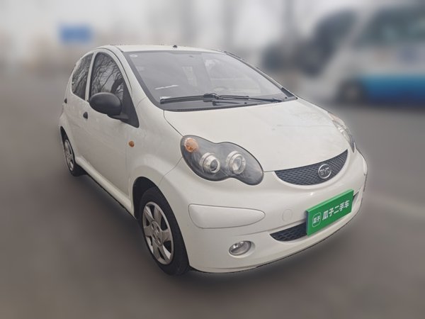BYD F0 2012, 28400 км, за 2561 USD