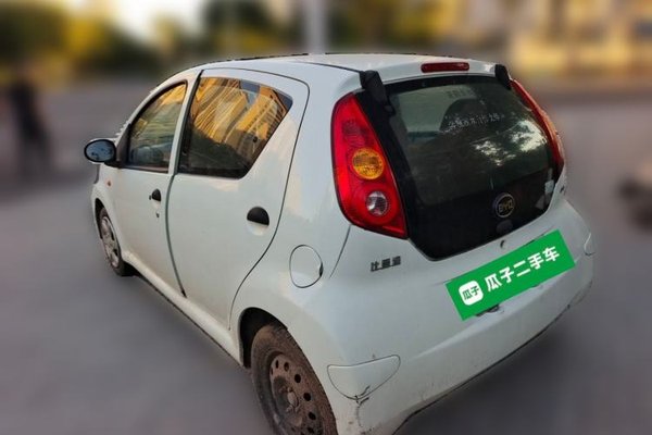 BYD F0 2012, 64000 км, за 1991 USD