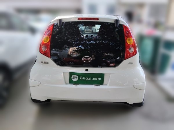 BYD F0 2015, 25400 км, за 2946 USD
