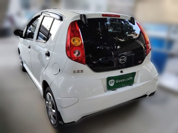 BYD F0 2015, 25400 км, за 2946 USD