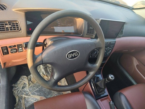 BYD F3 2012, 116100 км, за 3147 USD - фото 7