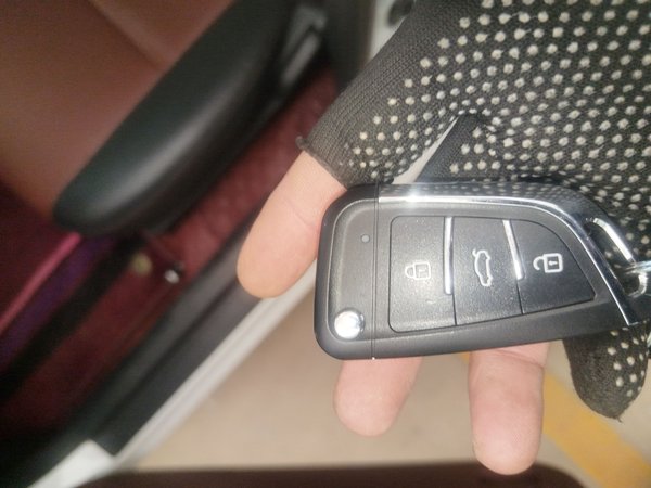 BYD F3 2012, 48000 км, за 3950 USD - фото 12