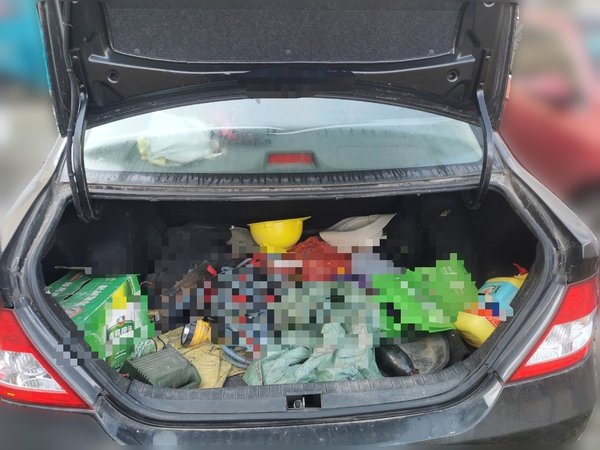 BYD F3 2013, 22799 км, за 2550 USD - фото 20