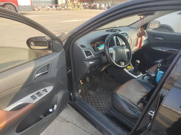 BYD F3 2015, 161200 км, за 2228 USD - фото 17