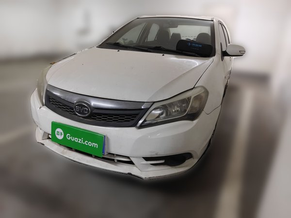 BYD F3 · 2015 год