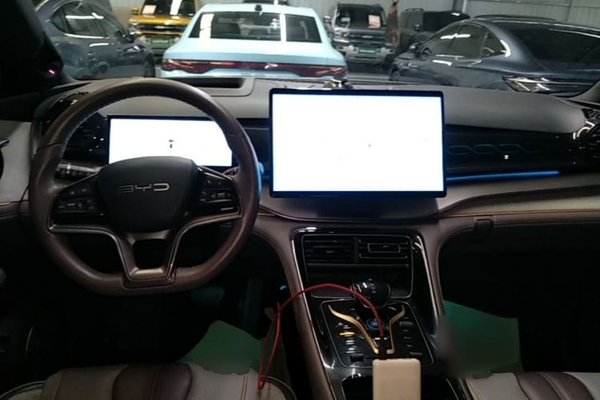 BYD Frigate 07 2023, 43100 км, за 19963 USD - фото 12