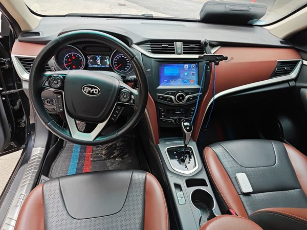 BYD G5 2014, 113300 км, за 3314 USD - фото 10