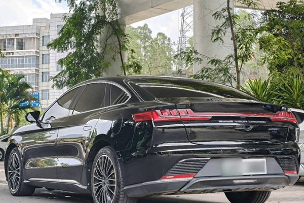 BYD Han 2020, 86200 км, за 14774 USD - фото 15
