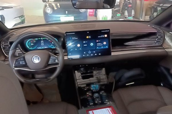 BYD Han 2020, 72700 км, за 14954 USD - фото 13