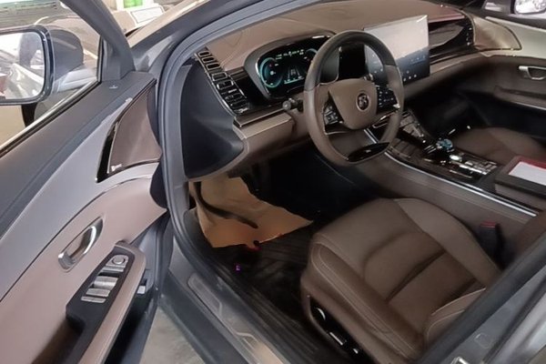 BYD Han 2020, 72700 км, за 14954 USD - фото 19