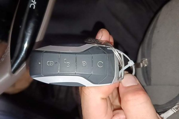 BYD Han 2020, 72700 км, за 14954 USD - фото 12